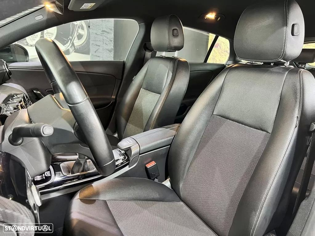 Mercedes-Benz CLA 180 d Shooting Brake Business Solutions - 7