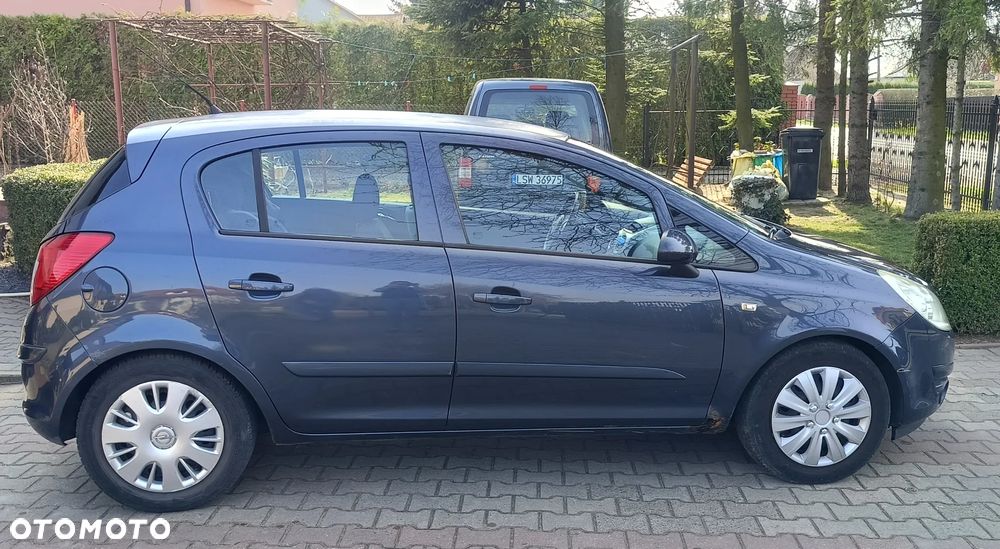 Opel Corsa - 4