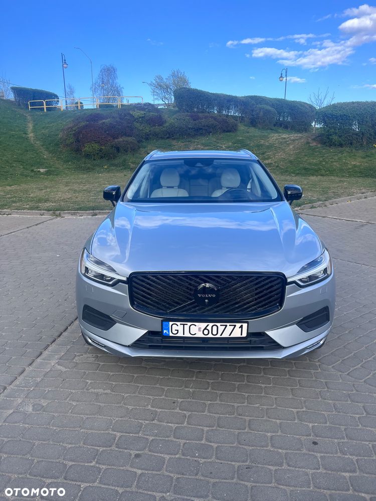 Volvo XC 60 T6 AWD Geartronic Momentum Pro - 11