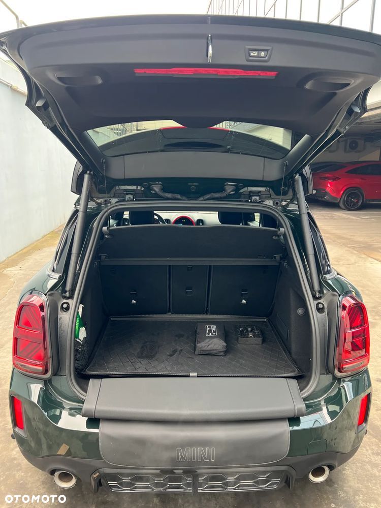 MINI John Cooper Works ALL4 sport - 9
