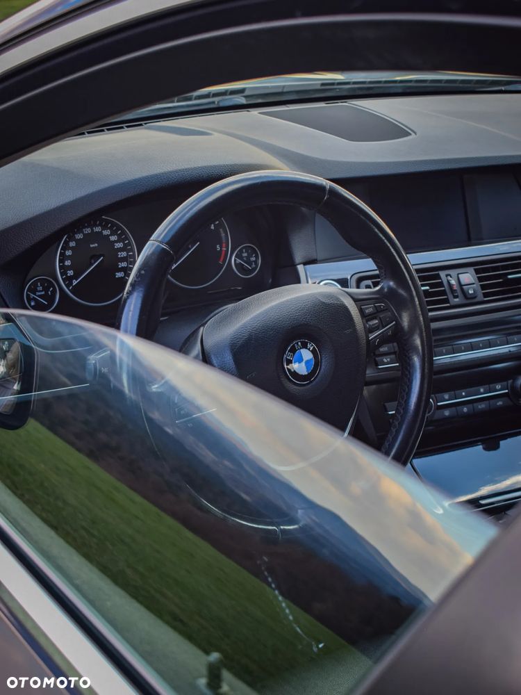 BMW Seria 5 - 22