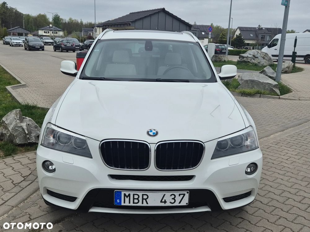 BMW X3 xDrive20d - 11