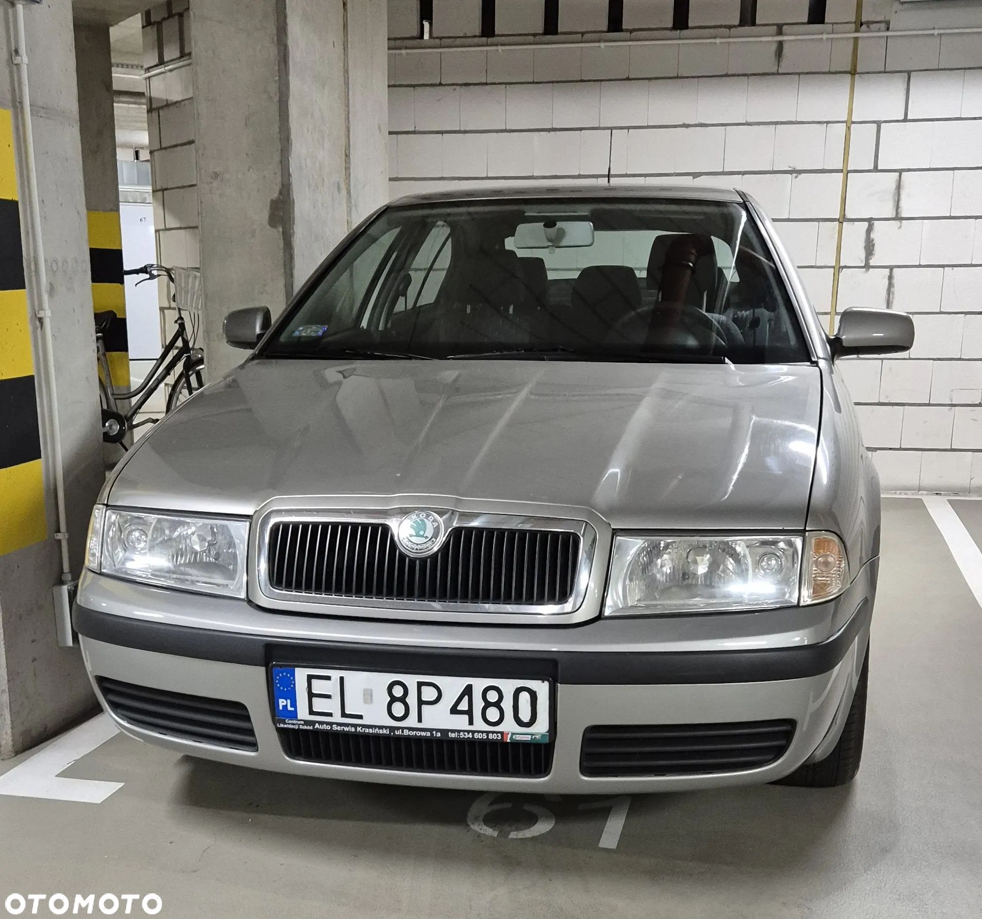 Skoda Octavia 1.6 Tour - 1