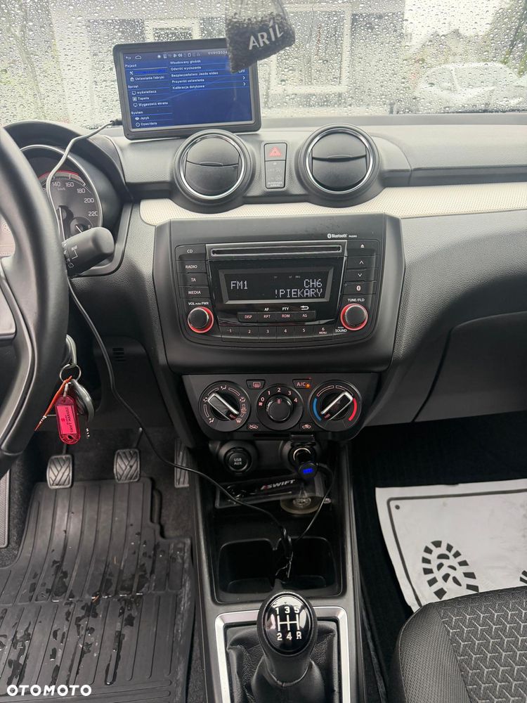 Suzuki Swift 1.2 Dualjet SHVS Premium - 38
