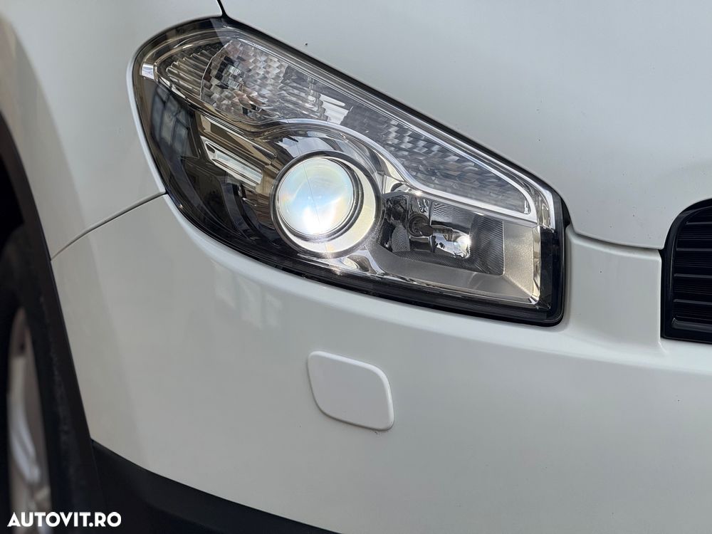 Nissan Qashqai 2.0 DCI Tekna "All Mode 4x4" - 17