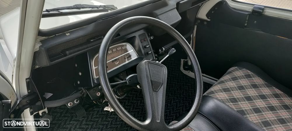 Citroën 2CV - 10