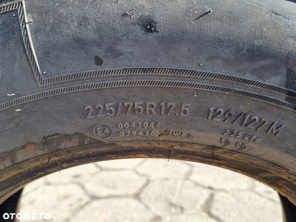 OPONA KOŁO BARUM 225 75 17,5 20R. 8mm - 4