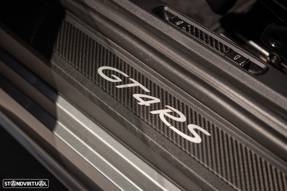 Porsche 718 Cayman GT4 RS - 15