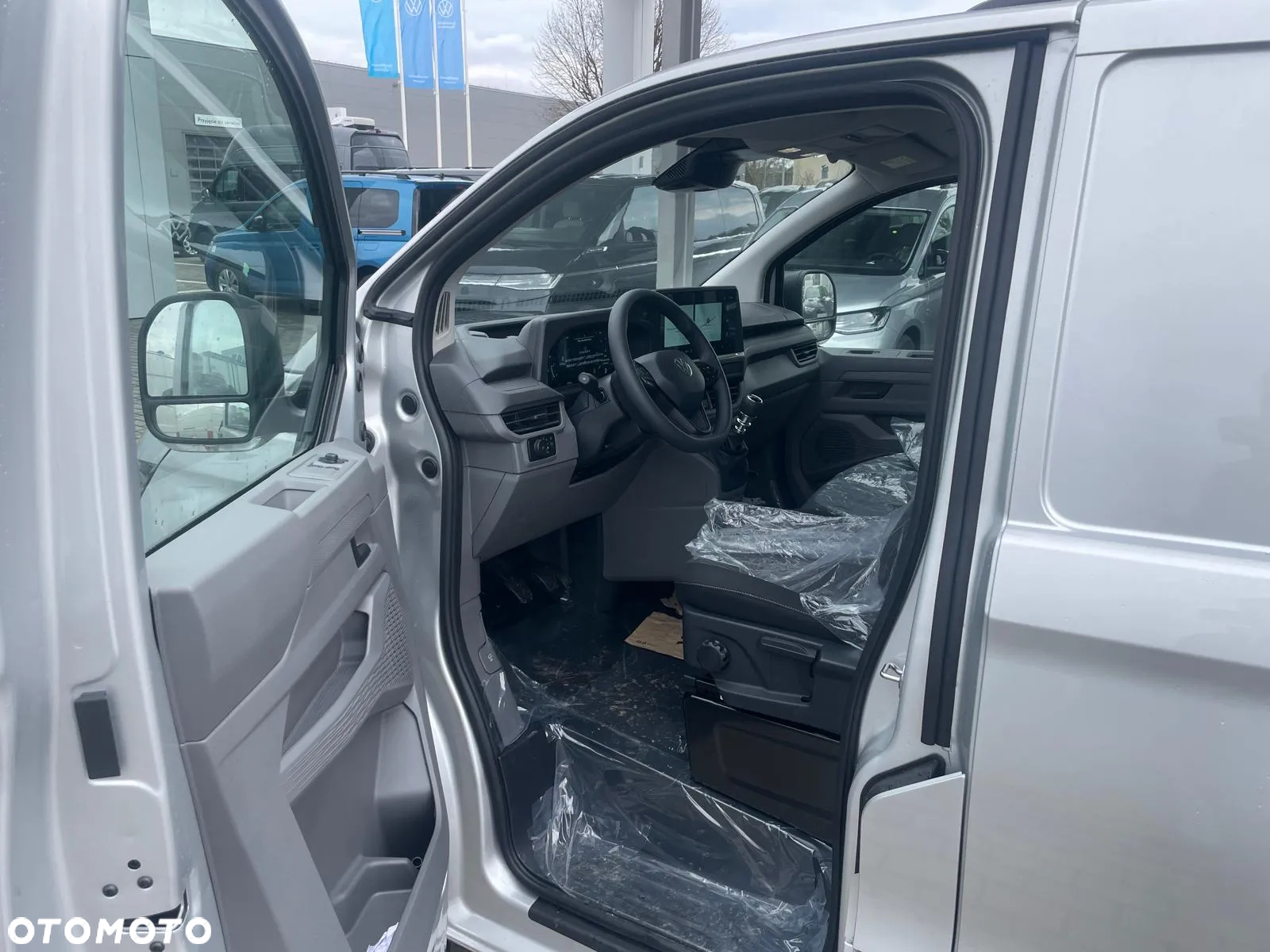 Volkswagen Transporter T7 - 14