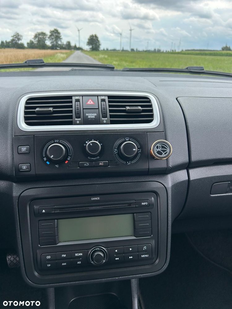 Skoda Fabia 1.2 HTP Elegance - 11