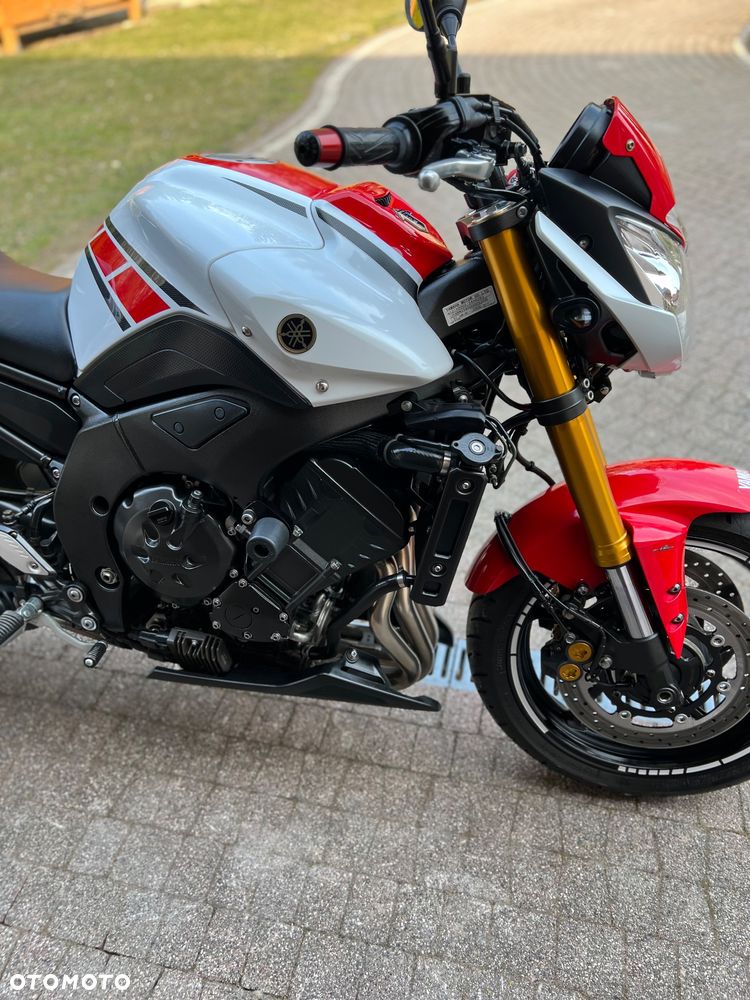 Yamaha FZ8 - 23
