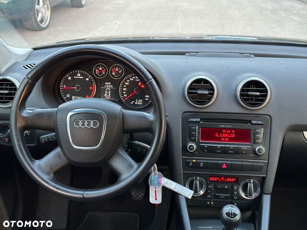 Audi A3 Sportback 1.6 TDI DPF Attraction - 21