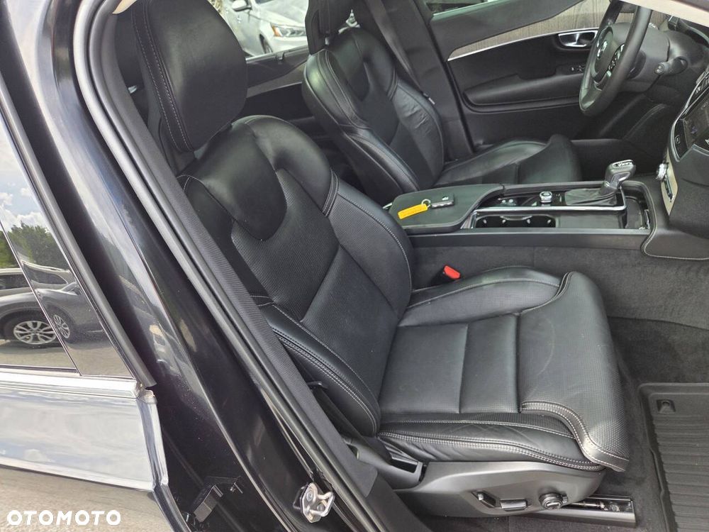 Volvo XC 90 - 10