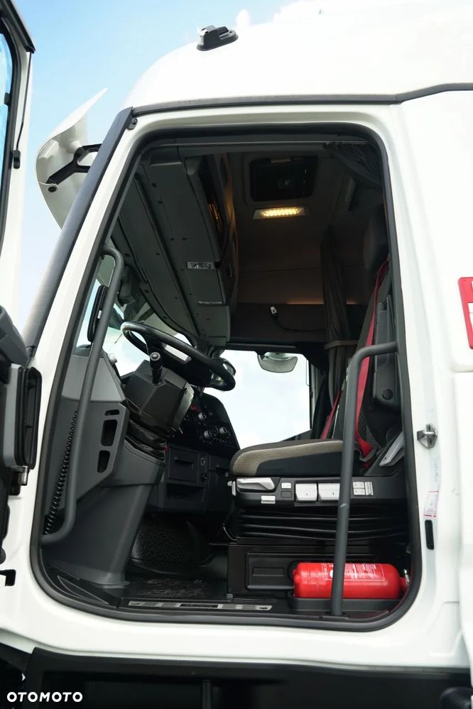 Renault T 520 / RETARDER /  KLIMA POSTOJOWA / 2021 - 24