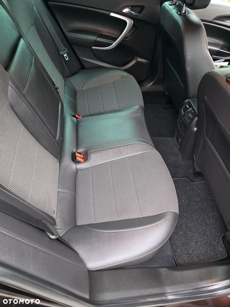 Opel Insignia 2.0 CDTI Active - 28