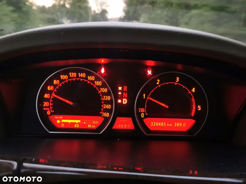 BMW Seria 7 - 18