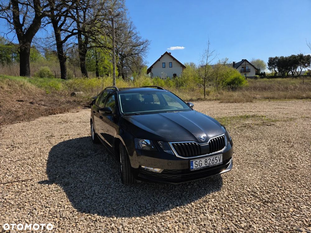 Skoda Octavia 2.0 TSI Ambition DSG - 2