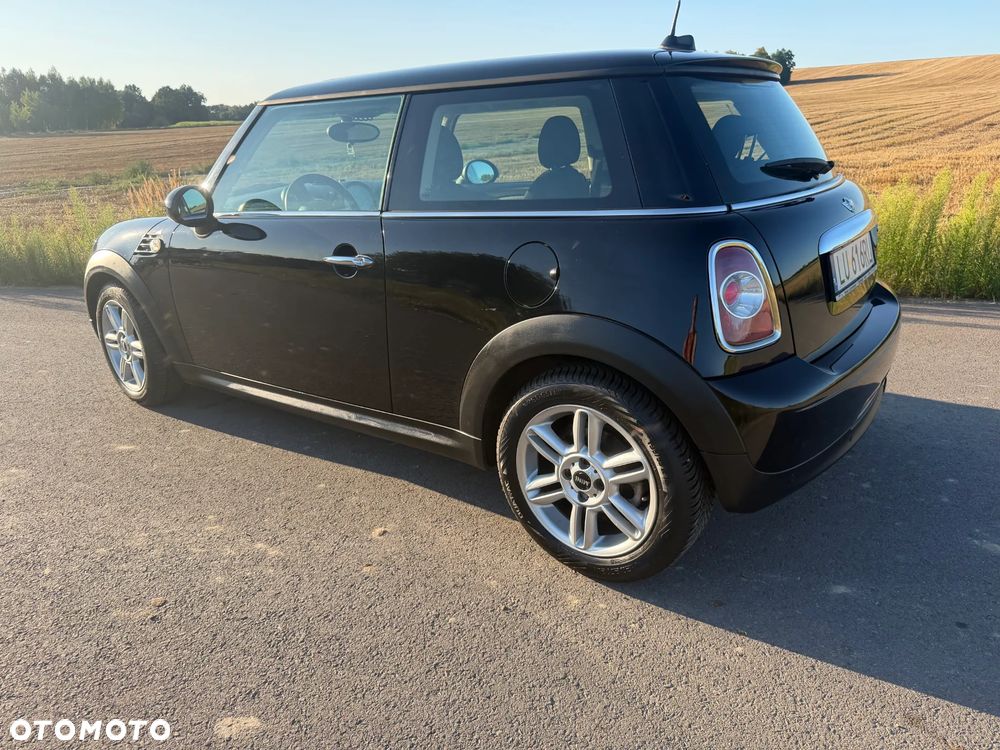 MINI Cooper 50 Mayfair - 25