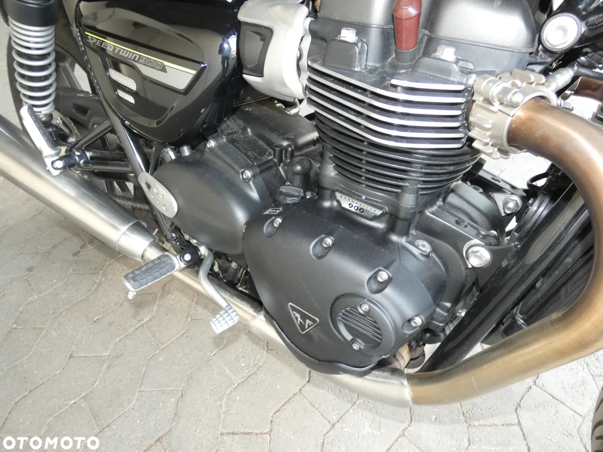 Triumph Speed Twin - 14