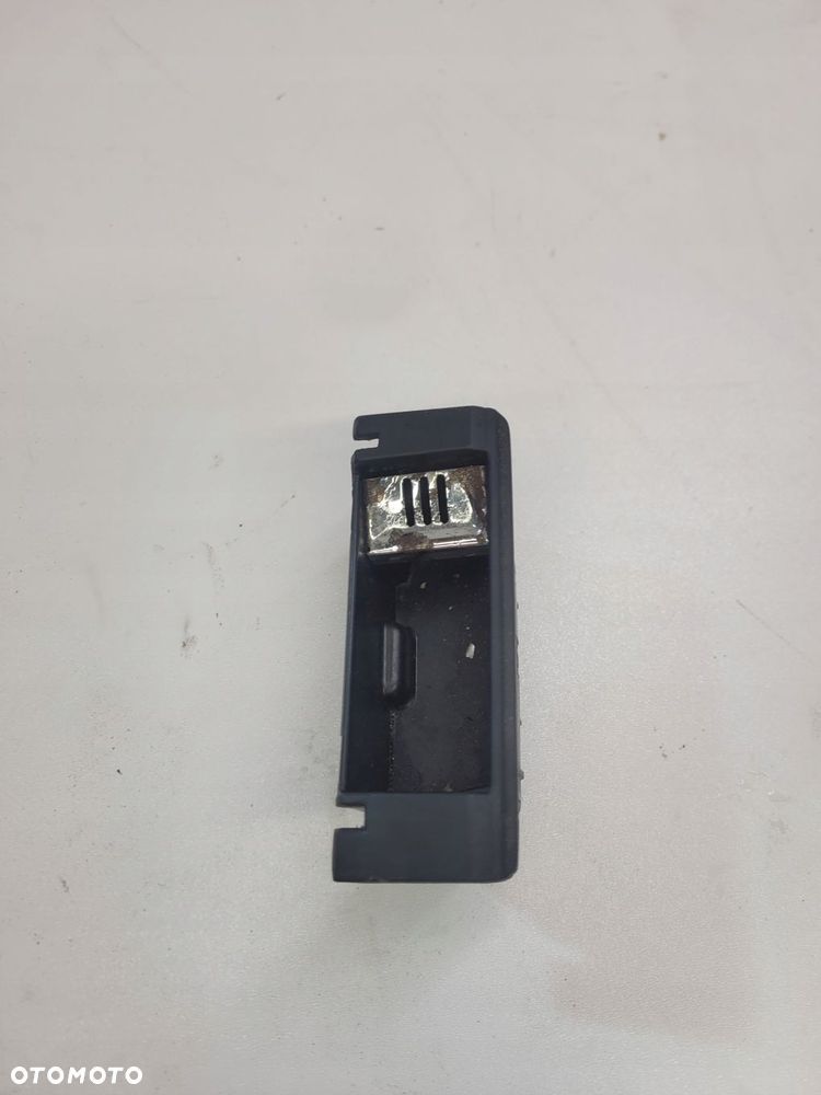 WKŁAD POPIELNICZKI LEWY TYŁ AUDI A6 C6 4B0857405 - 2