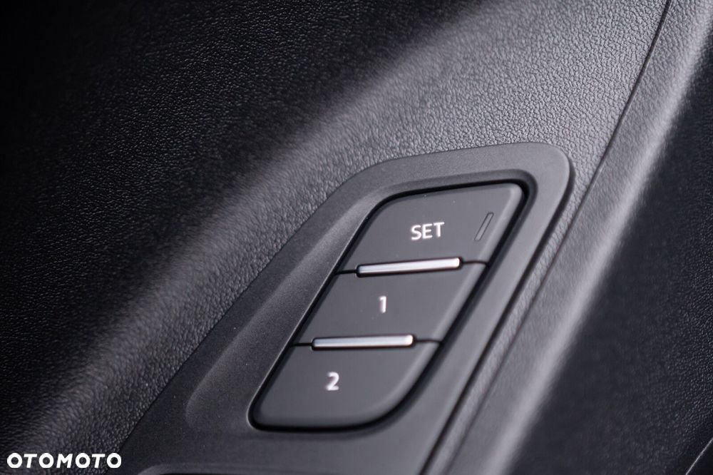 Audi Q3 Sportback - 16