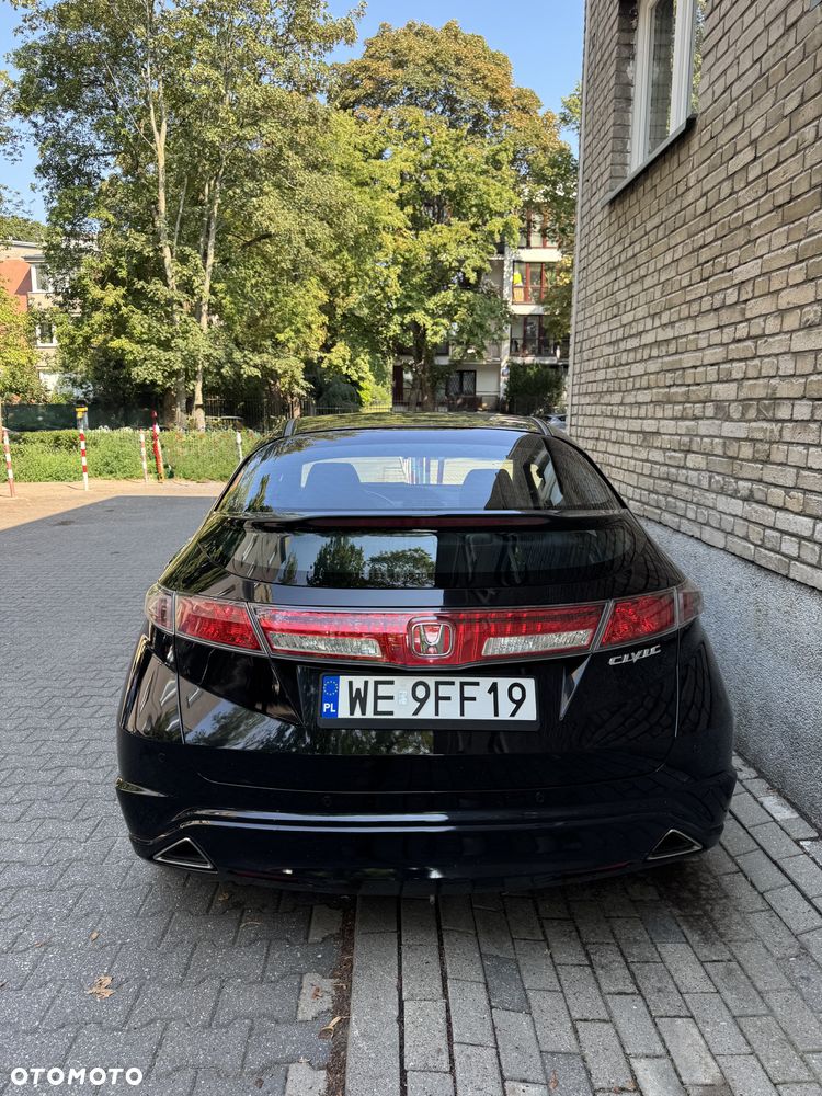 Honda Civic 1.8 Comfort - 3