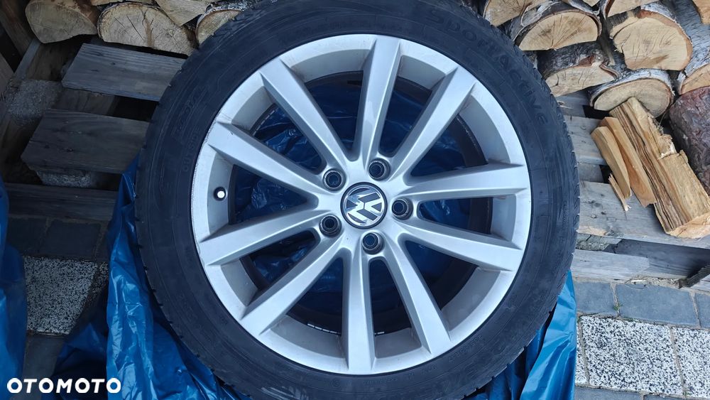 Volkswagen Passat 2.0 TDI DPF Highline - 17