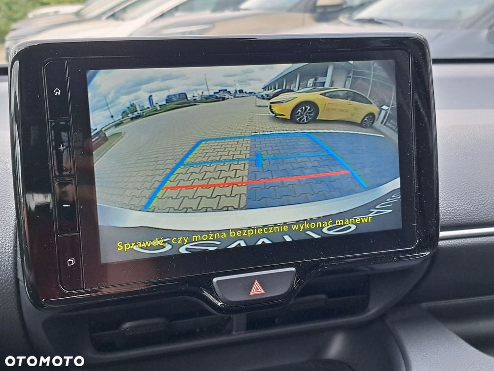 Toyota Yaris Hybrid 1.5 Style - 12