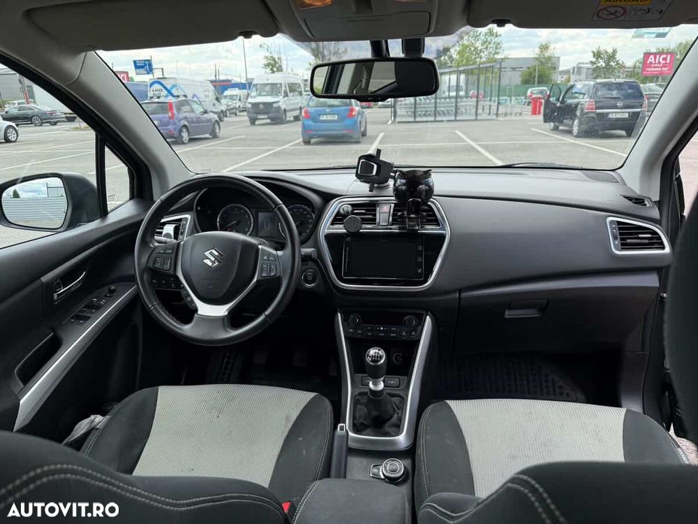 Suzuki S-Cross 1.4 Boosterjet Mild Hybrid AllGrip Passion - 5