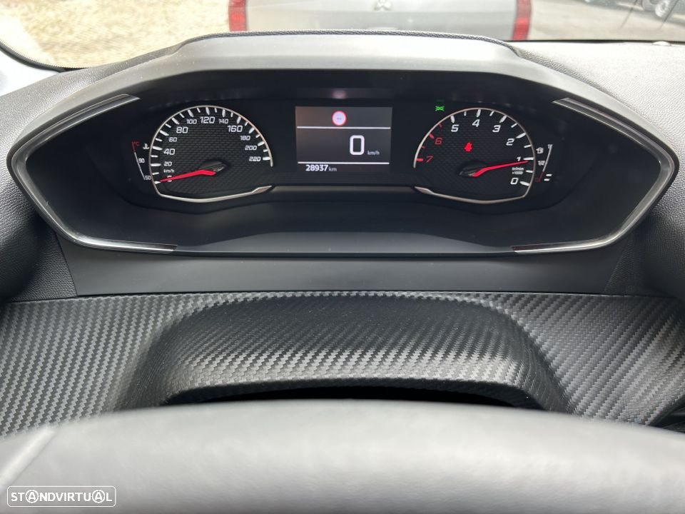 Peugeot 208 1.2 PureTech Active Pack - 18