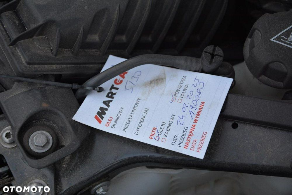 BMW Seria 2 218d - 34