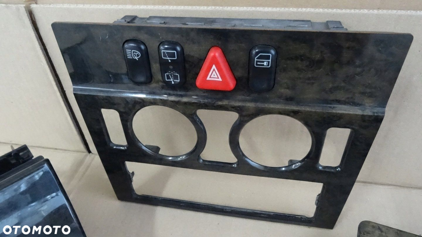 MERCEDES W210 SCHOWEK RAMKA PANEL SZYB KOMPLET - 4