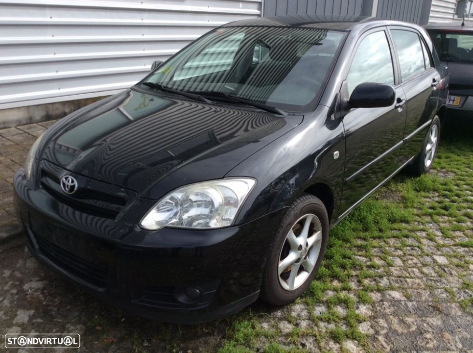 Toyota Corolla E12 de 2005 ás peças - 2