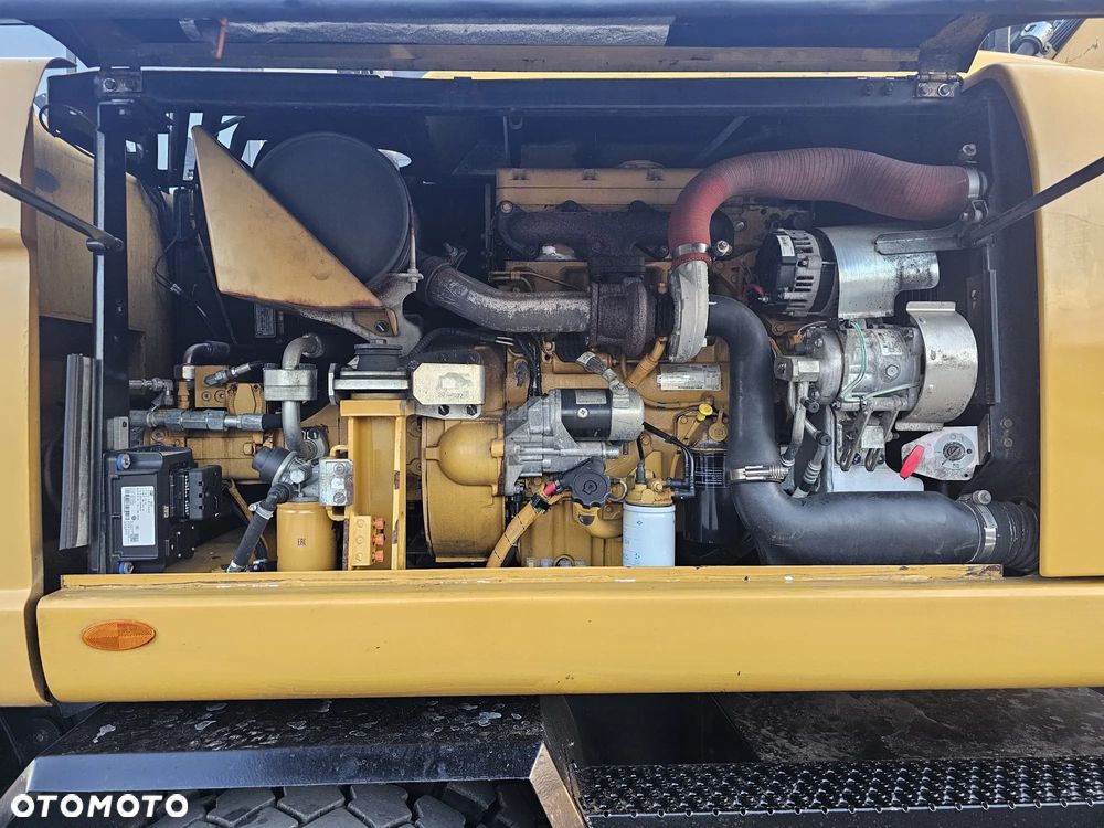 Caterpillar M313D - 19