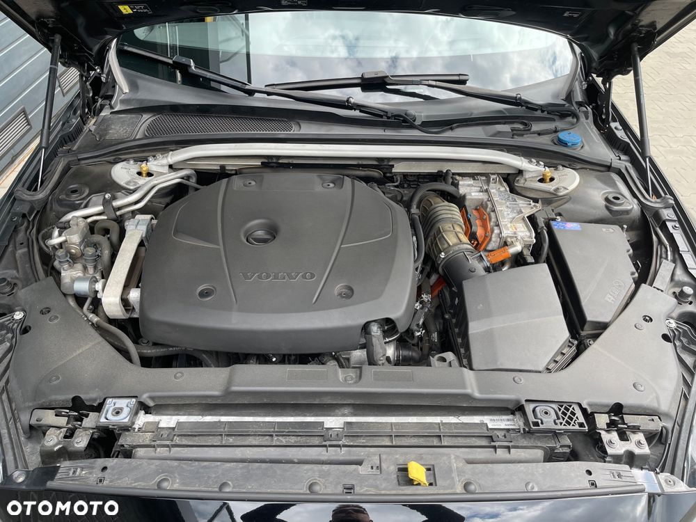 Volvo S60 T8 Recharge AWD Polestar Engineered - 11