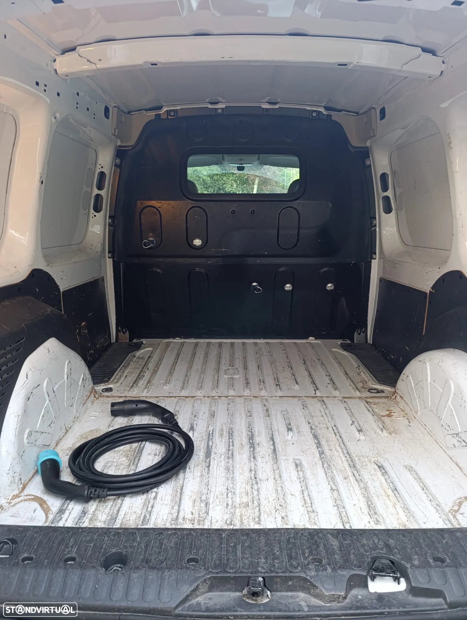 Renault Kangoo 33 Z.E. Bateria Própria Iva Dedutível - 11