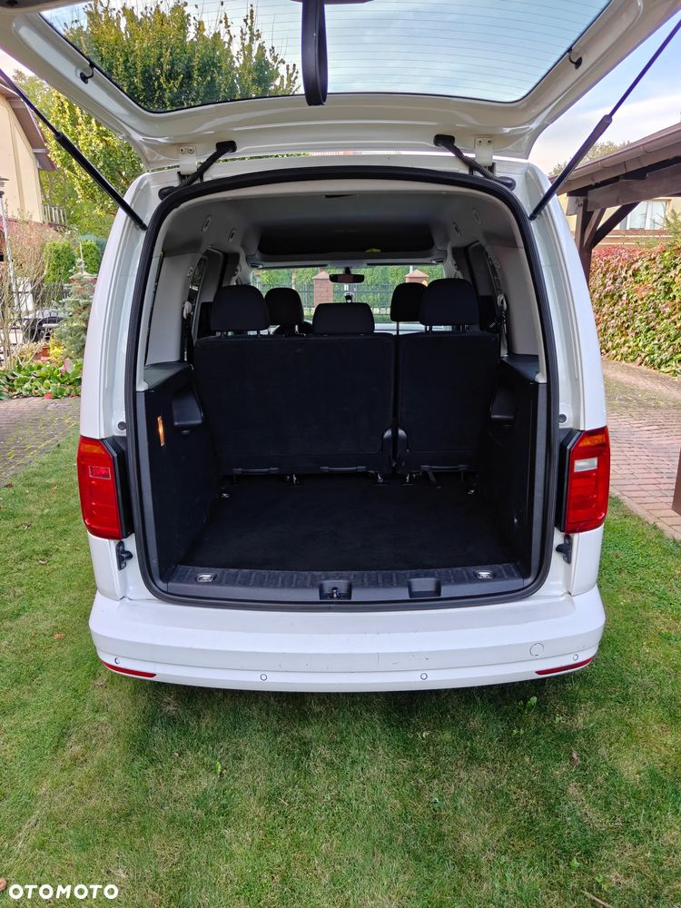 Volkswagen Caddy 2.0 TDI Comfortline - 12