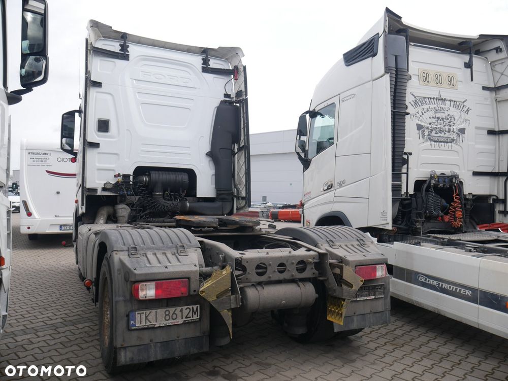 Ford F-MAX 500 4X2 - 8