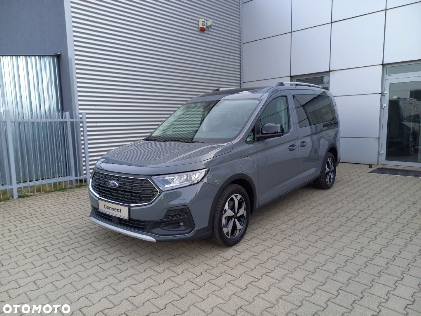 Ford Tourneo Connect Grand - 3