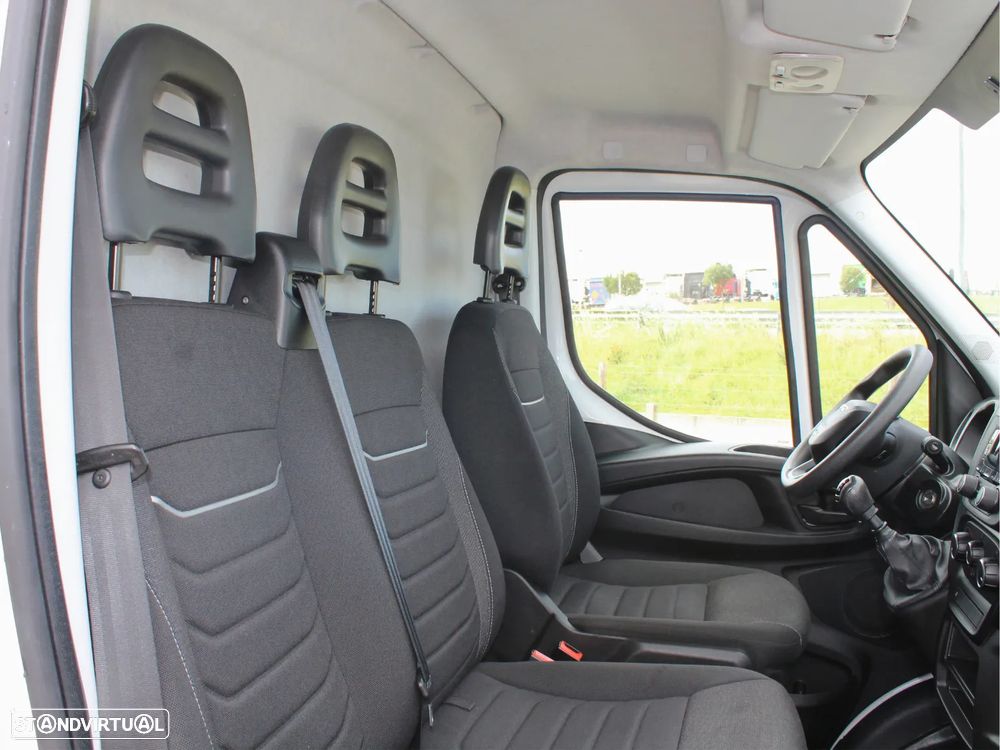 Iveco Daily 35S16 Longa 2023 com IVA - 11