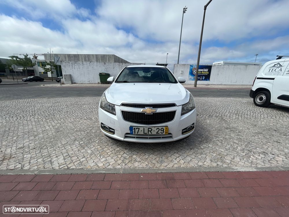 Chevrolet Cruze 1.6 LS - 1