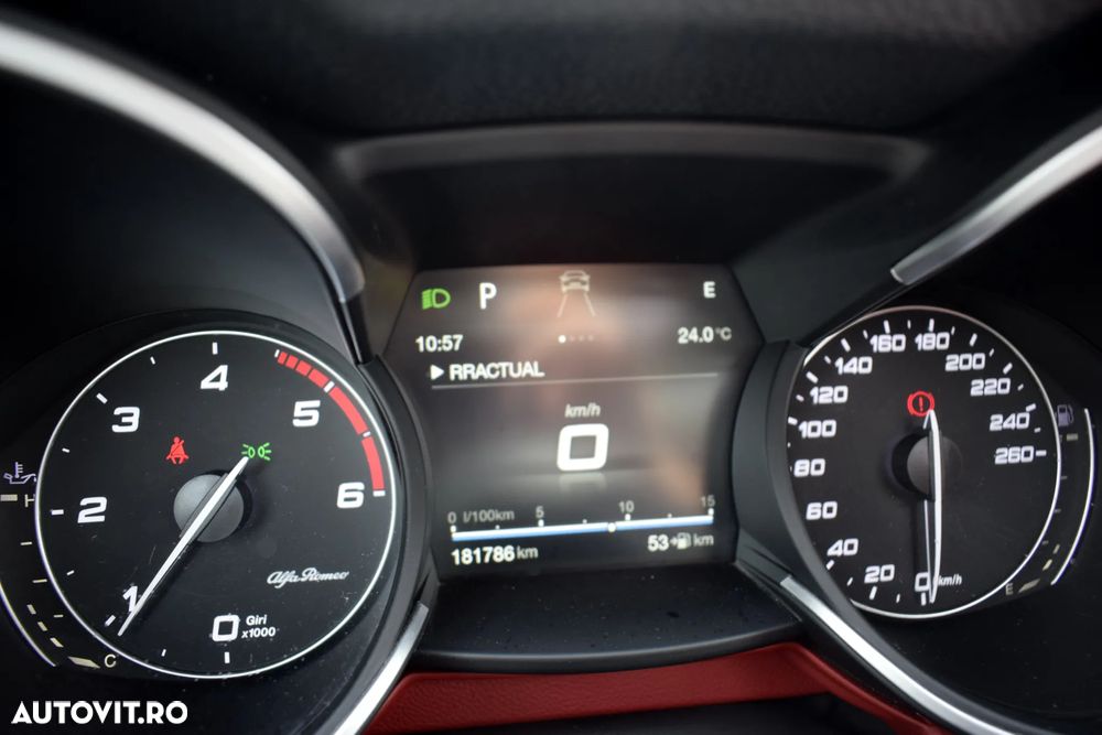 Alfa Romeo Stelvio 2.2 16V AT8 Q4 Lusso - 19
