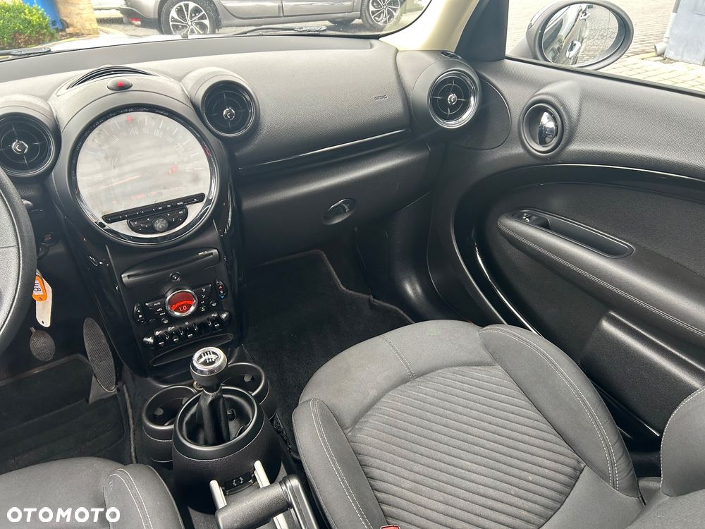 MINI Countryman One D Blackyard - 25