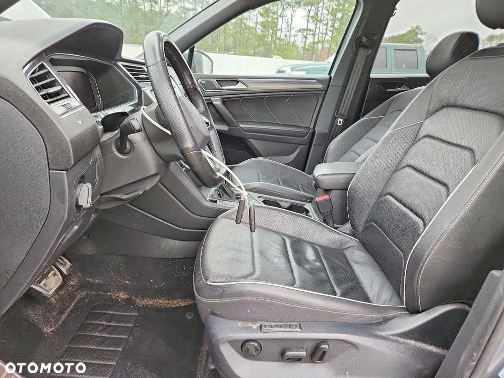 Volkswagen Tiguan Allspace - 8