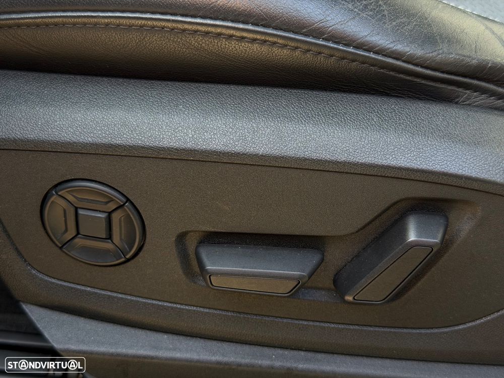 Audi e-tron 55 quattro S line - 36