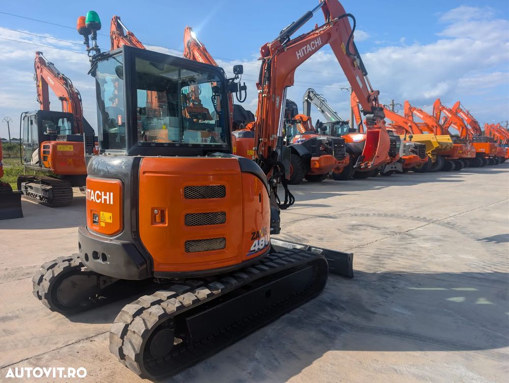 Hitachi ZX48U-6, 2023, 2.662h, CUPLA RAPIDA HIDR+3 CUPE NOI, Lama nivelare, Masa operationala 5t, latime 2m, ad sapare 4m, ridica 2,6t, Aer cond, Antifurt, senile 80% ok, posibil leasing 4 ani, PROMOTIE 39.500 EUR+Tva - 1