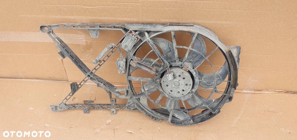 Wentylator chłodnicy wiatrak Opel Vectra B 2.0D 52475376 - 1
