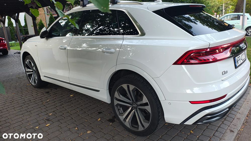 Audi Q8 55 TFSI mHEV Quattro Tiptronic - 9