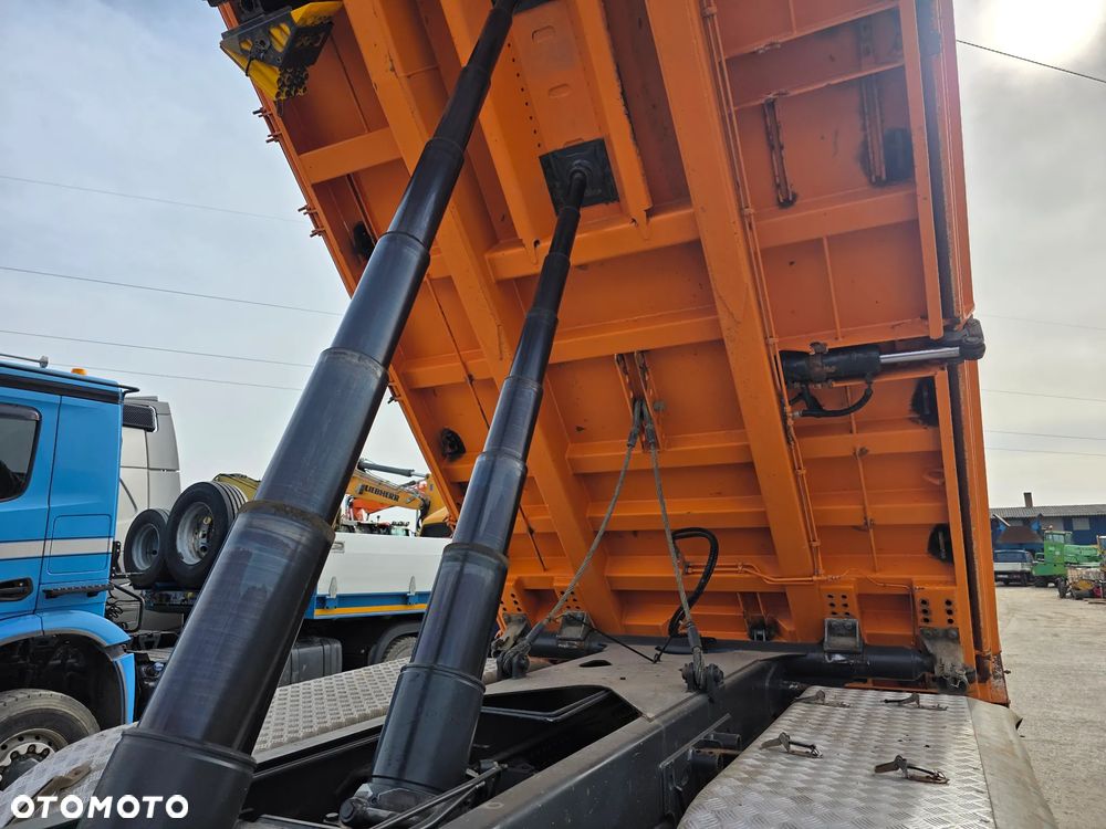 Mercedes-Benz Arocs 4145 8x6 Bordmatik z Niemiec - 11