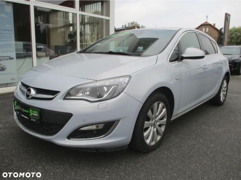 Opel Astra - 1